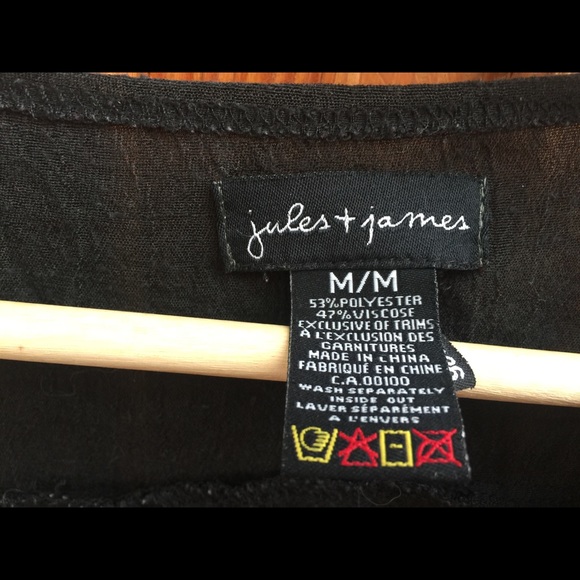 Black peasant style crop top - Picture 3 of 3